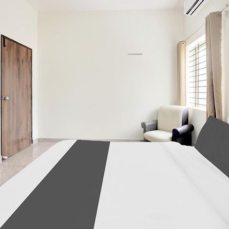 Hotel O Sri Manjunatha Deluxe Suites Μπανγκαλόρ Εξωτερικό φωτογραφία