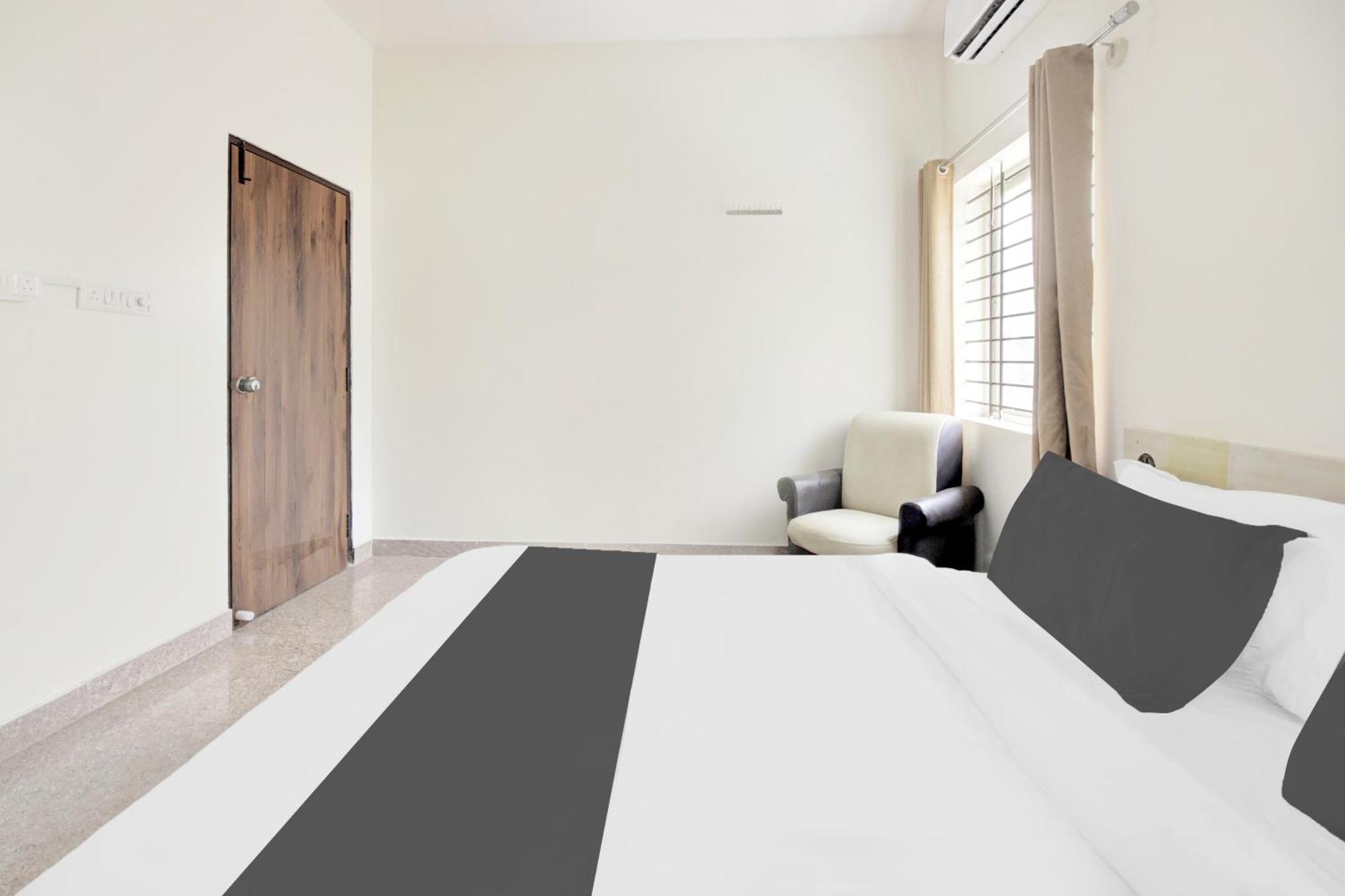 Hotel O Sri Manjunatha Deluxe Suites Μπανγκαλόρ Εξωτερικό φωτογραφία